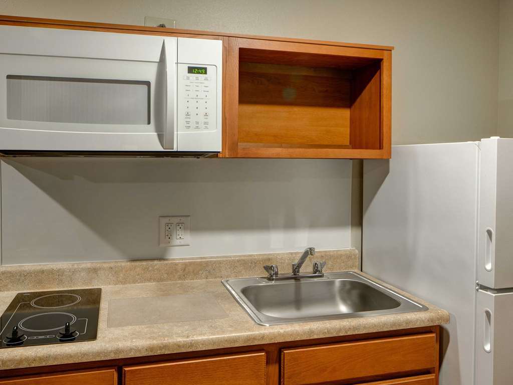 Woodspring Suites Lincoln Northeast I-80 部屋 写真