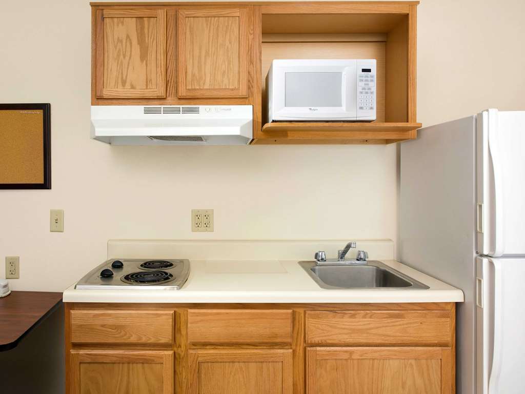 Woodspring Suites Lincoln Northeast I-80 部屋 写真